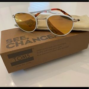 NIB Toms Sunglasses